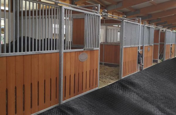Tapete para caballeriza - Imagen 9