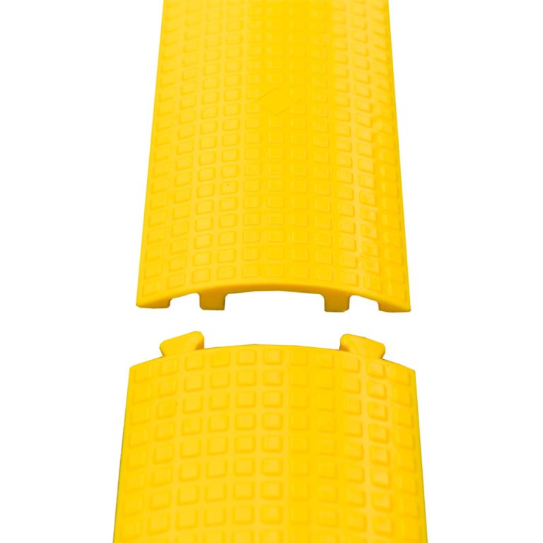 Protector de cable tipo rampa para peatones y coches » Livingreen Business